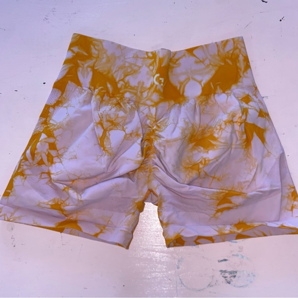 Gillya tie-dye seamless high-waist biker yoga shorts 4 inch no front seam - Picture 10 of 11
